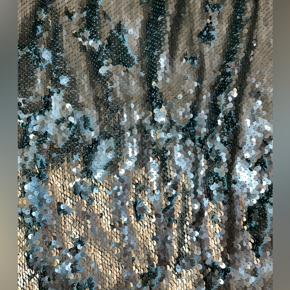 EUC Vince Camuto Sz 8 aquamarine sequin pencil skirt (worn 1 time) - Picture 8 of 10